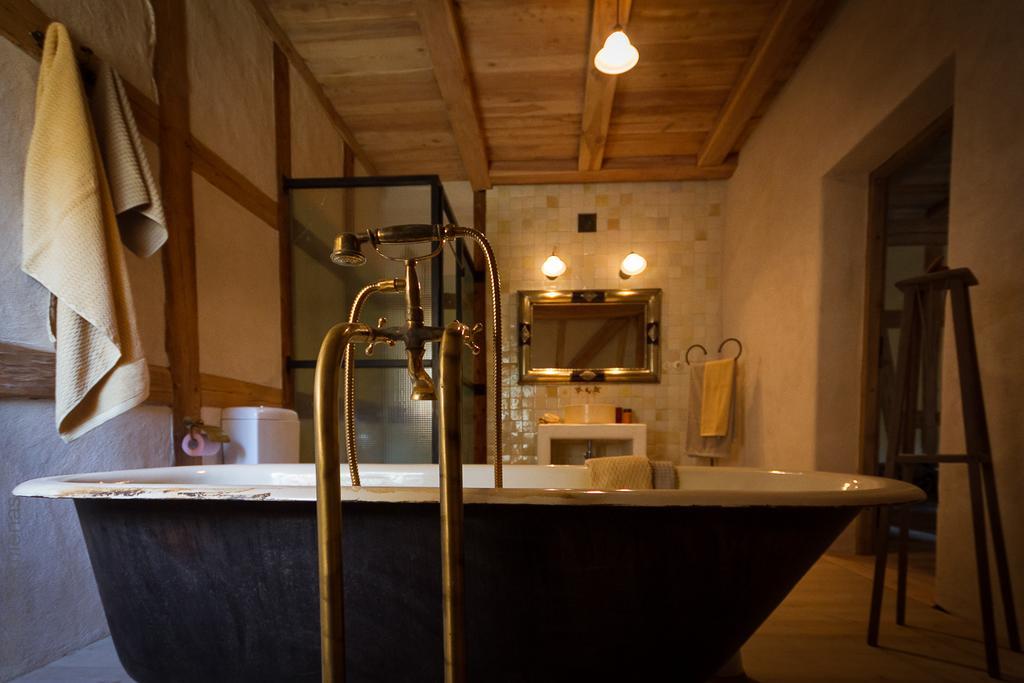 Bed and Breakfast Dwor Dawidy Млинари Номер фото