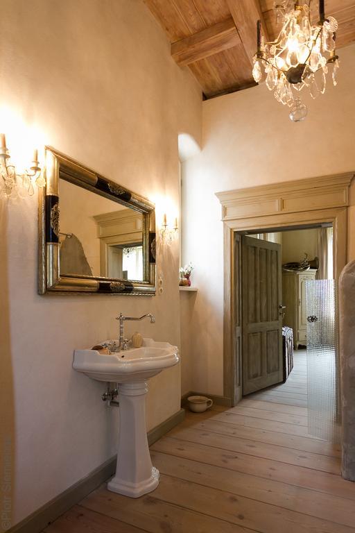 Bed and Breakfast Dwor Dawidy Млинари Номер фото