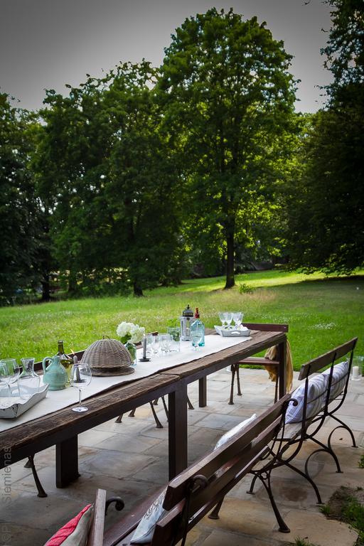 Bed and Breakfast Dwor Dawidy Млинари Екстер'єр фото
