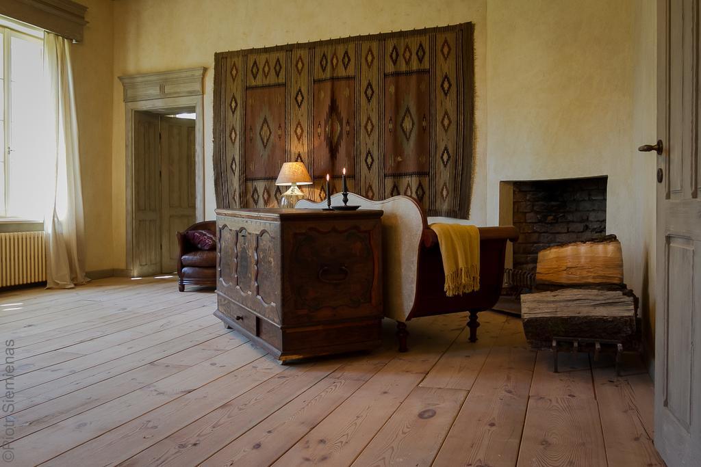 Bed and Breakfast Dwor Dawidy Млинари Екстер'єр фото
