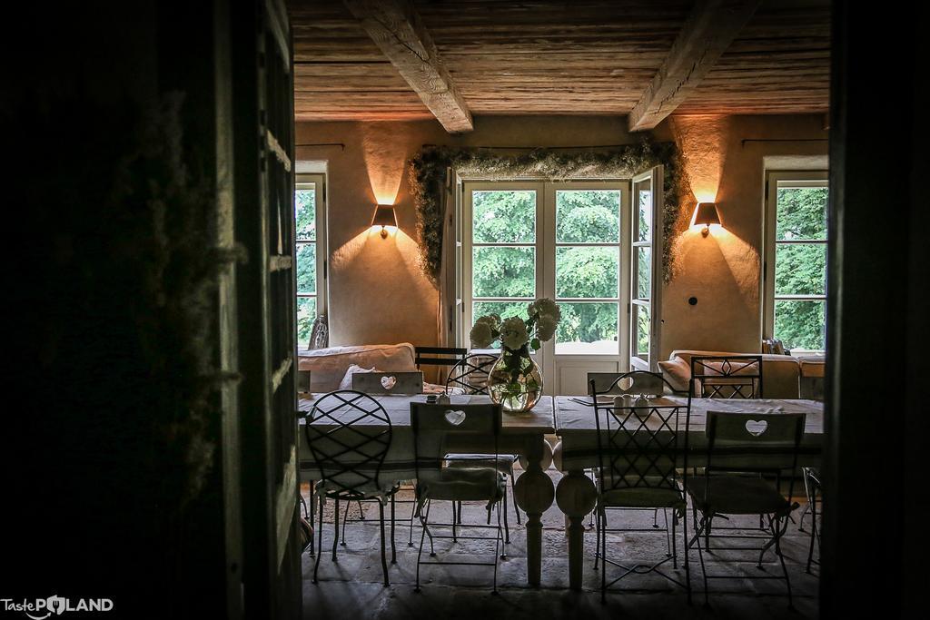 Bed and Breakfast Dwor Dawidy Млинари Екстер'єр фото